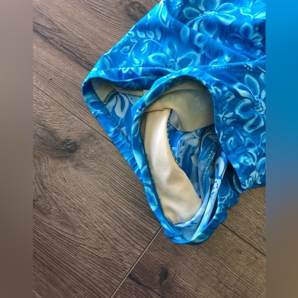 MAXINE OF HOLLYWOOD ONE PIECE FLORAL FRONT RUCHED SWIMSUIT IN SIZE 14 - Picture 11 of 11